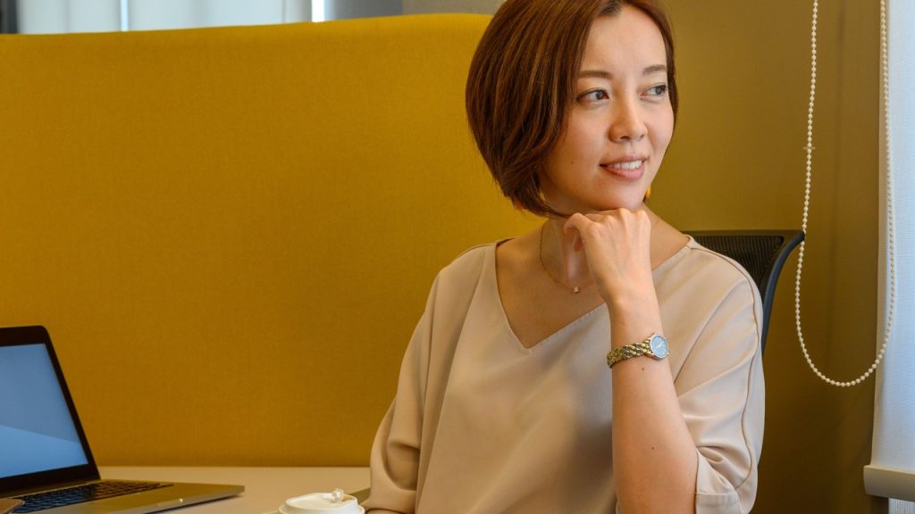 プライミング効果とは？HSPが「先の刺激」に振り回されやすいかもしれない理由と整え方